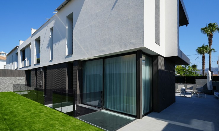 New Build - Villa -
Albir - Center