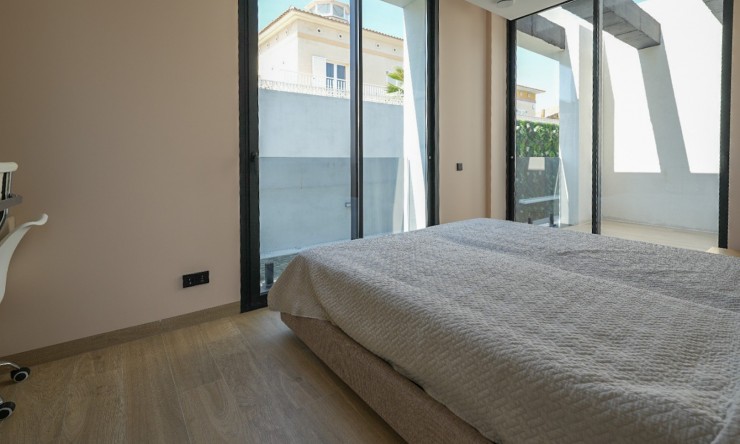 New Build - Villa -
Albir - Center