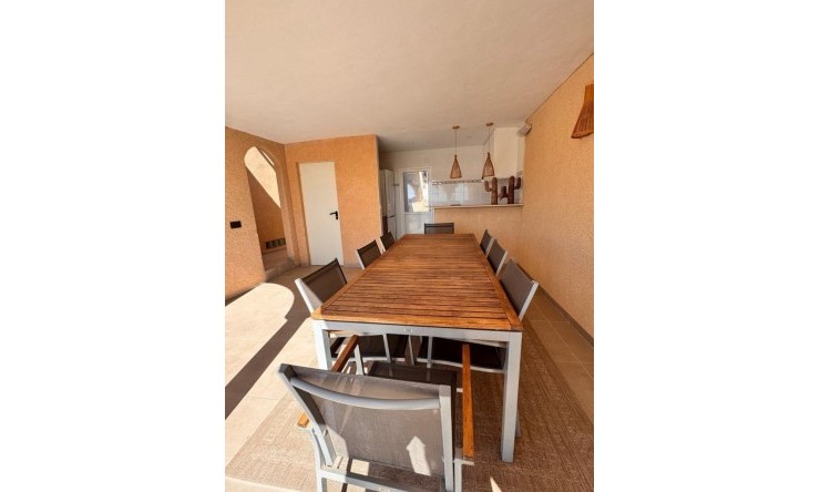 Wiederverkauf - Villa -
Campello