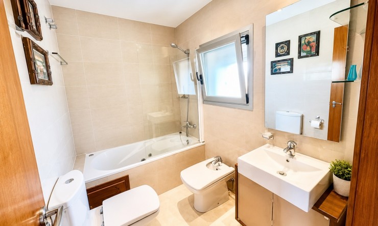 Herverkoop - Penthouse -
Denia - Las Marinas / Les Marines