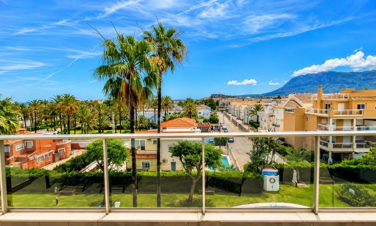 Herverkoop - Penthouse -
Denia - Las Marinas / Les Marines
