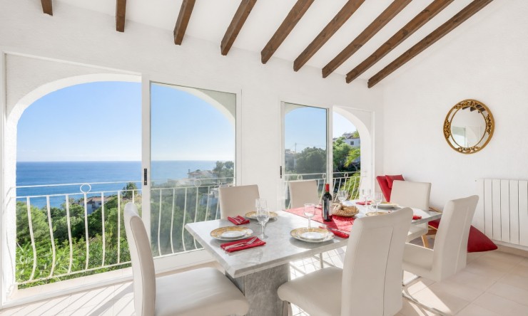 Resale - Villa -
Jávea / Xàbia - La Granadella  - Costa Nova