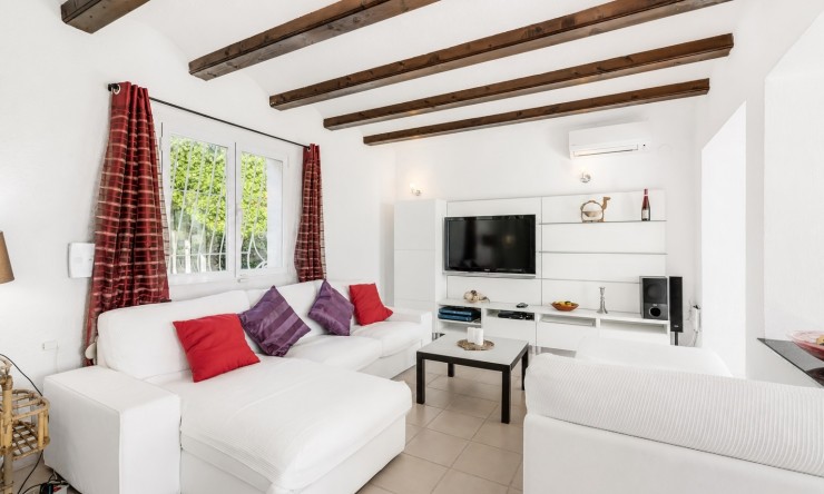 Resale - Villa -
Jávea / Xàbia - La Granadella  - Costa Nova