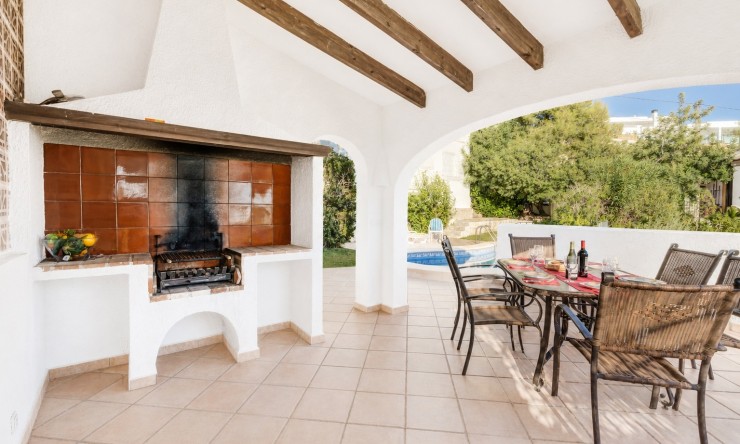 Resale - Villa -
Jávea / Xàbia - La Granadella  - Costa Nova