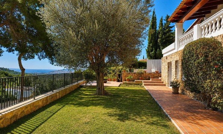Resale - Villa -
Santa Eulària des Riu - Can Furnet