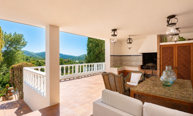 Resale - Villa -
Santa Eulària des Riu - Can Furnet