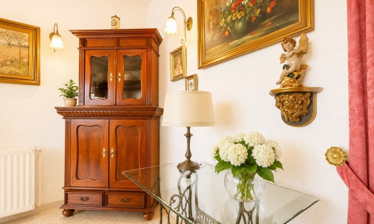 Resale - Villa -
Moraira - Paichi