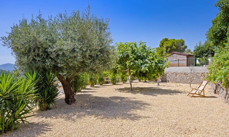 Resale - Villa -
Oliva - Oliva Pueblo