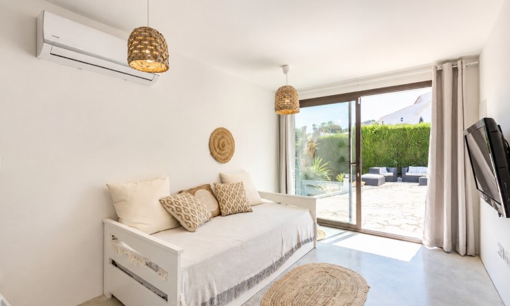 Resale - Villa -
Jávea / Xàbia - Cap Martí - El Tossalet - Pinomar