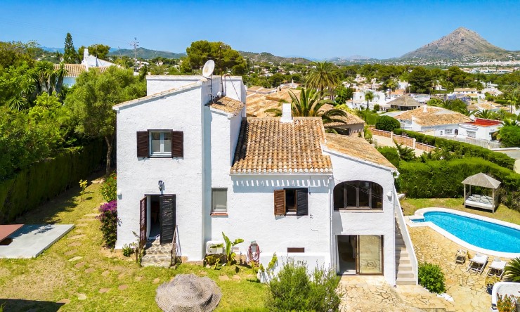 Resale - Villa -
Jávea / Xàbia - Cap Martí - El Tossalet - Pinomar