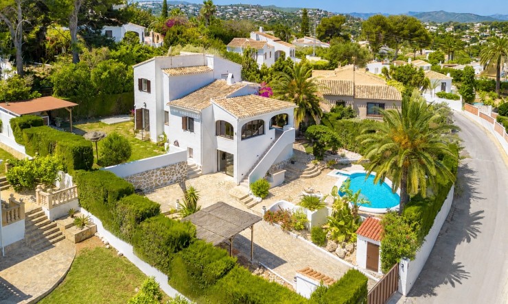 Resale - Villa -
Jávea / Xàbia - Cap Martí - El Tossalet - Pinomar