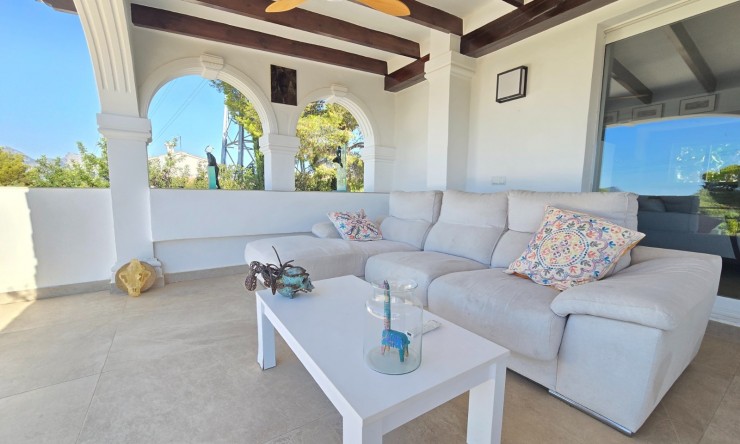 Resale - Villa -
Altea