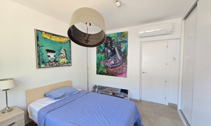 Resale - Villa -
Altea