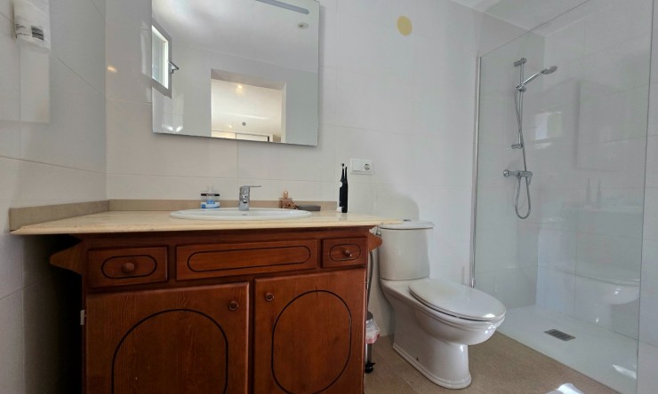 Resale - Villa -
Altea