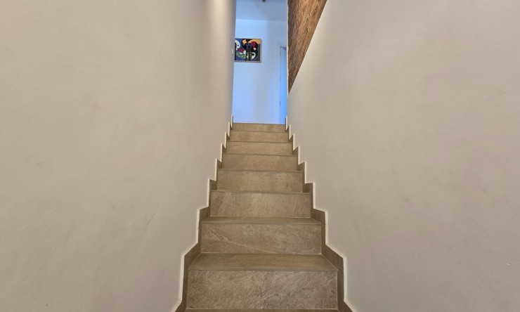 Resale - Villa -
Altea