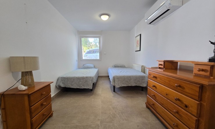 Resale - Villa -
Altea