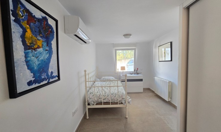 Resale - Villa -
Altea