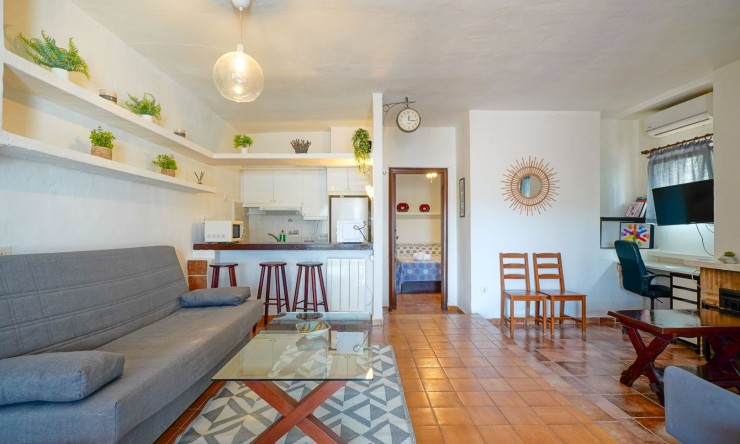 Resale - Apartment -
Moraira - Pueblo Alcasar