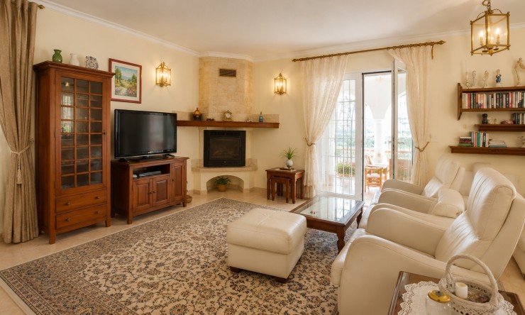 Resale - Villa -
Benissa - Cala Advocat - Baladrar