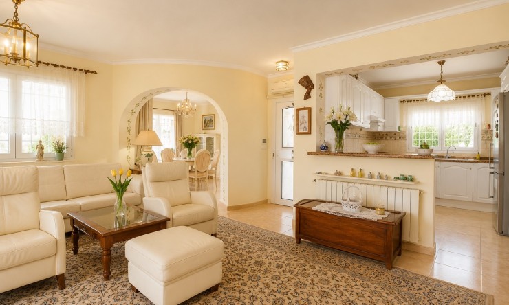 Resale - Villa -
Benissa - Cala Advocat - Baladrar