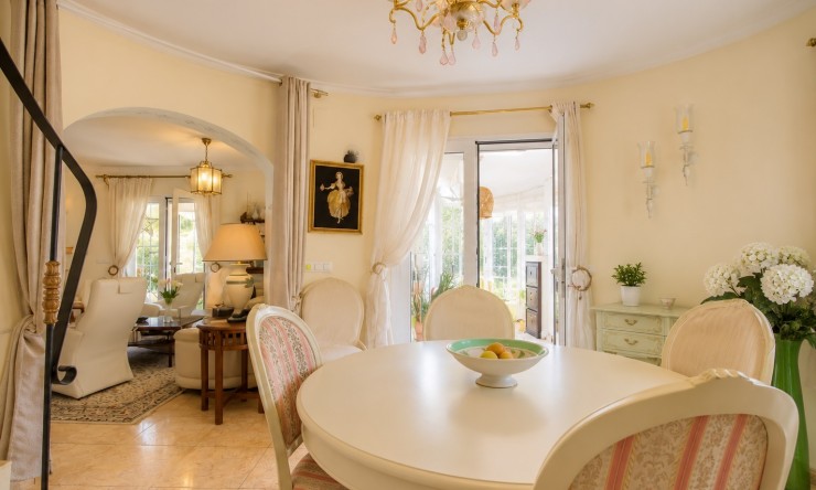 Resale - Villa -
Benissa - Cala Advocat - Baladrar