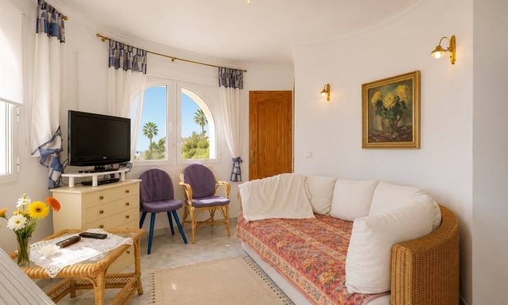 Resale - Villa -
Benissa - Cala Advocat - Baladrar