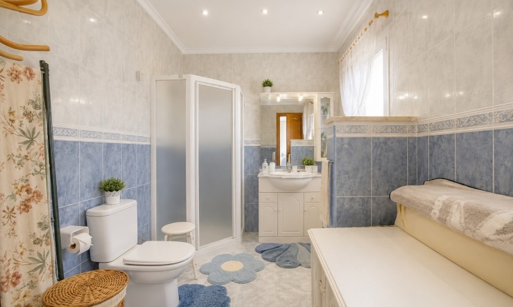 Resale - Villa -
Benissa - Cala Advocat - Baladrar