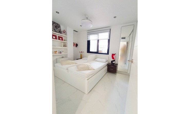 Resale - Flat -
Denia - El Puerto