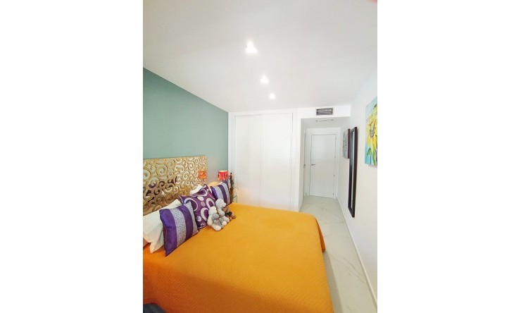 Resale - Flat -
Denia - El Puerto