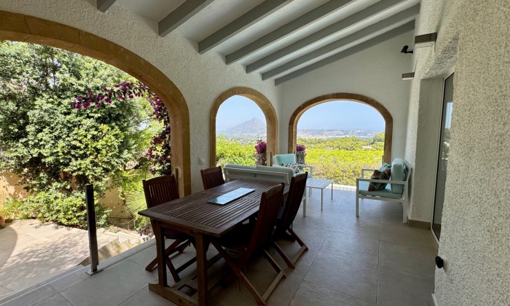 Resale - Villa -
Jávea - Cap Marti