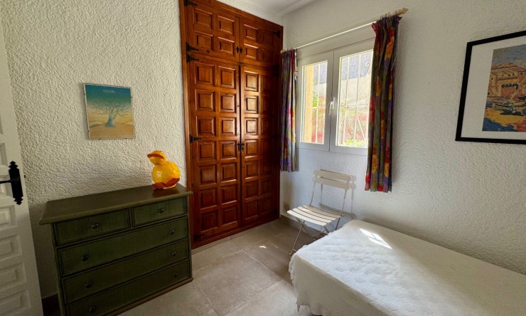 Resale - Villa -
Jávea - Cap Marti