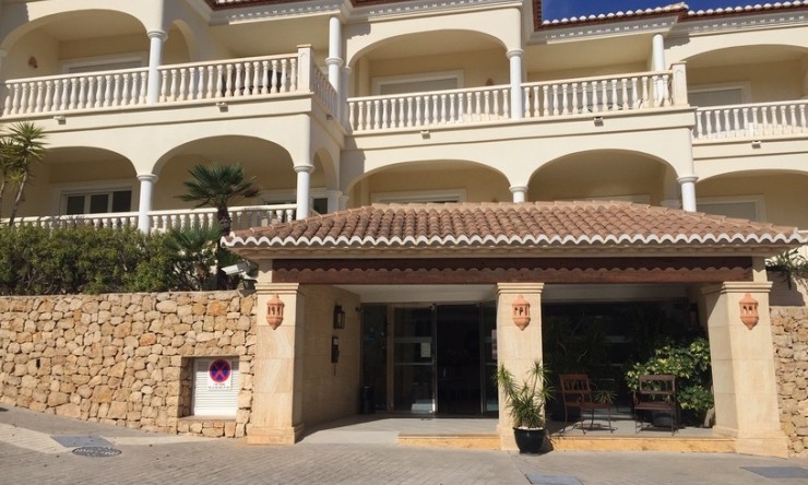 Resale - Apartment -
Benissa - La Fustera