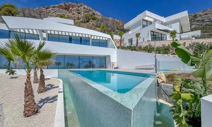 Resale - Villa -
Altea - Altea Hills