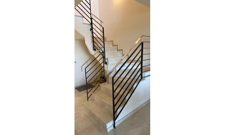 Resale - Duplex -
Finestrat - Sierra Cortina