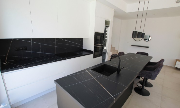 Resale - Villa -
Finestrat - Golf Bahia