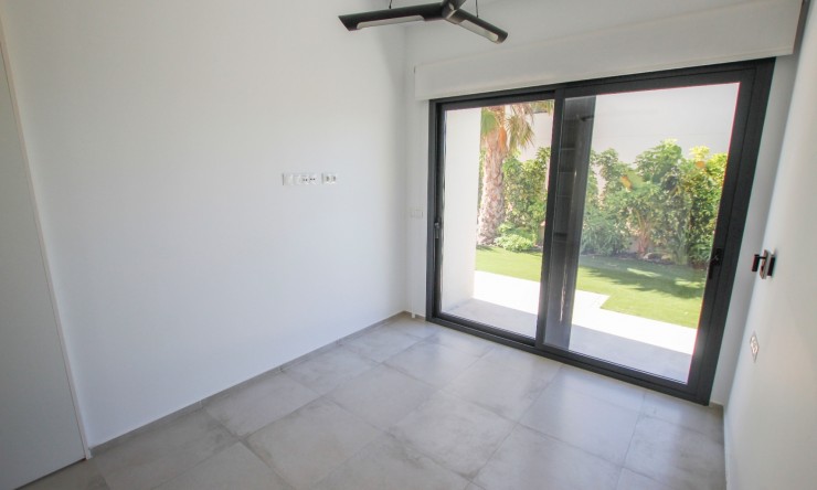 Resale - Villa -
Finestrat - Golf Bahia