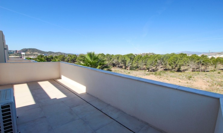 Resale - Villa -
Finestrat - Golf Bahia