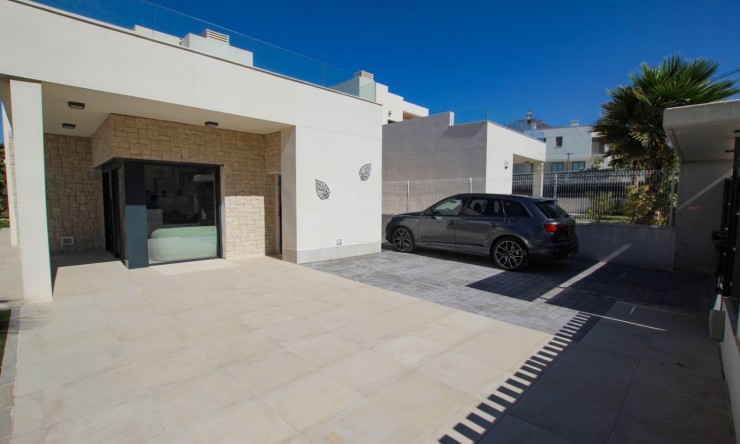 Resale - Villa -
Finestrat - Golf Bahia