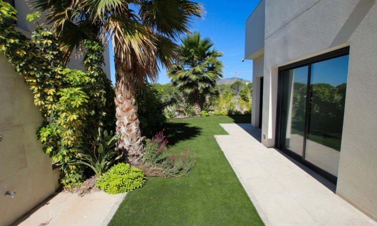 Resale - Villa -
Finestrat - Golf Bahia