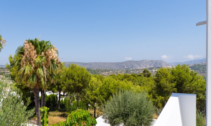 Neue Gebäude - Villa -
Moraira - Benimeit