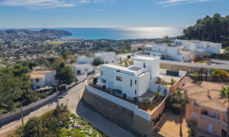 Neue Gebäude - Villa -
Moraira - Benimeit