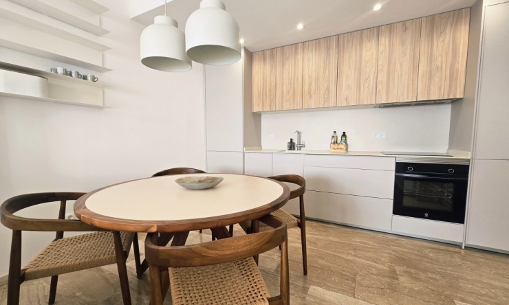 Reventa - Apartamento -
Altea