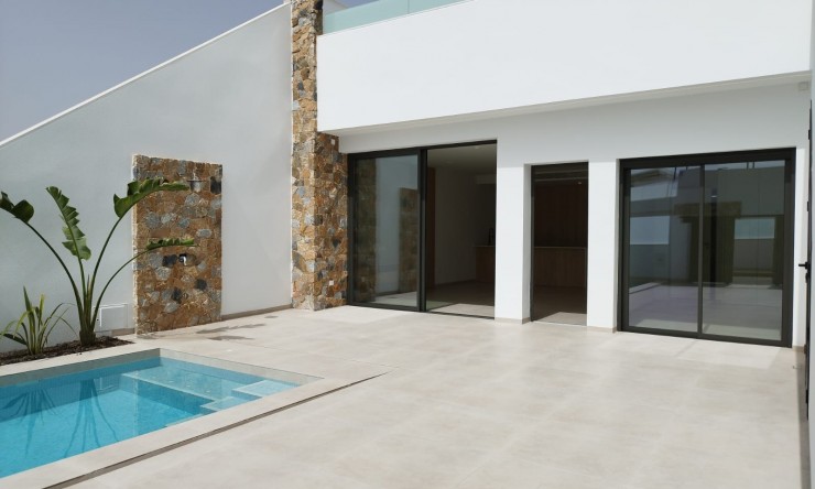 Neue Gebäude - Villa -
San Javier
