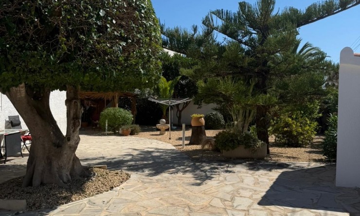 Resale - Villa -
Benissa - La Viña - Montemar - San Jaime