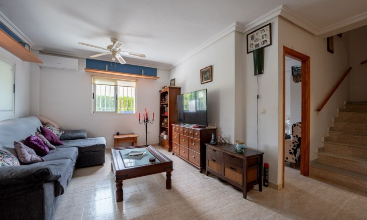 Resale - Rustic House -
Orihuela Costa - La Florida