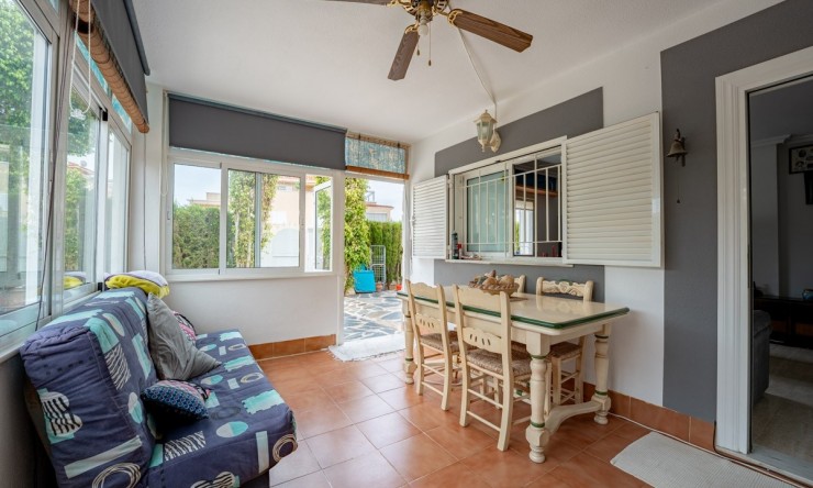 Resale - Rustic House -
Orihuela Costa - La Florida