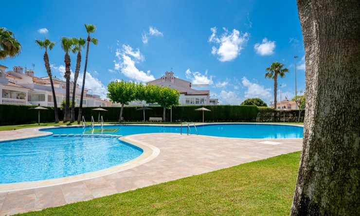 Resale - Rustic House -
Orihuela Costa - La Florida