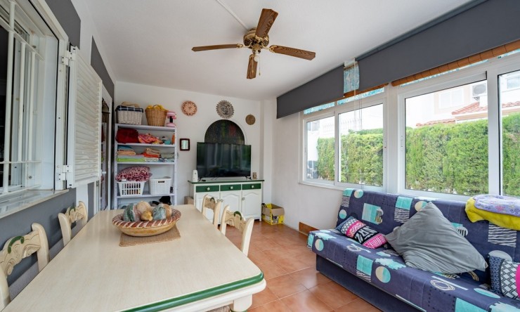 Resale - Rustic House -
Orihuela Costa - La Florida