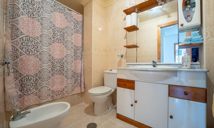 Resale - Rustic House -
Orihuela Costa - La Florida