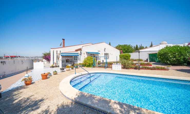 Resale - Villa -
Ciudad Quesada - Rojales